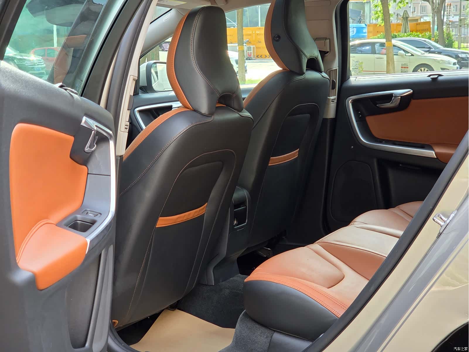Volvo S60, 2015 25