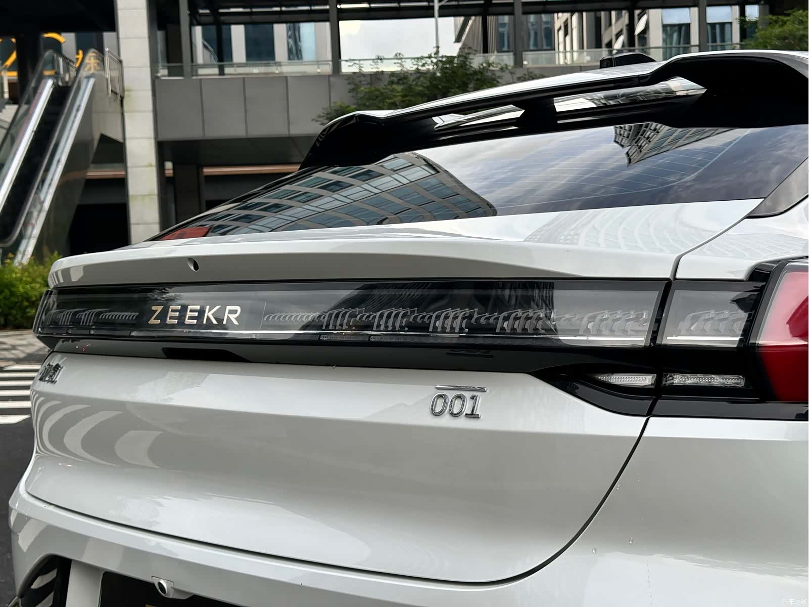 Zeekr 001, 2023 23