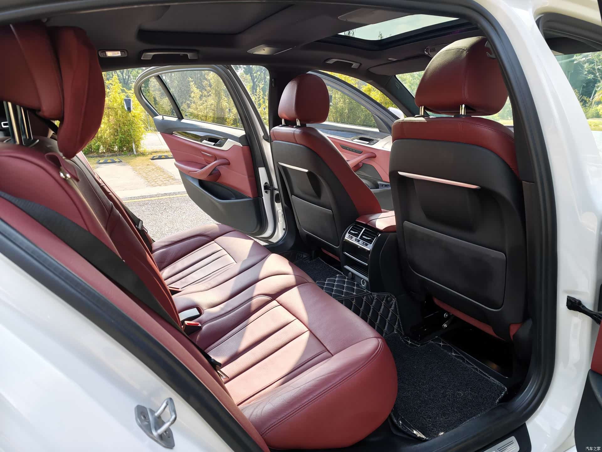 BMW 5 Series, 2020 12