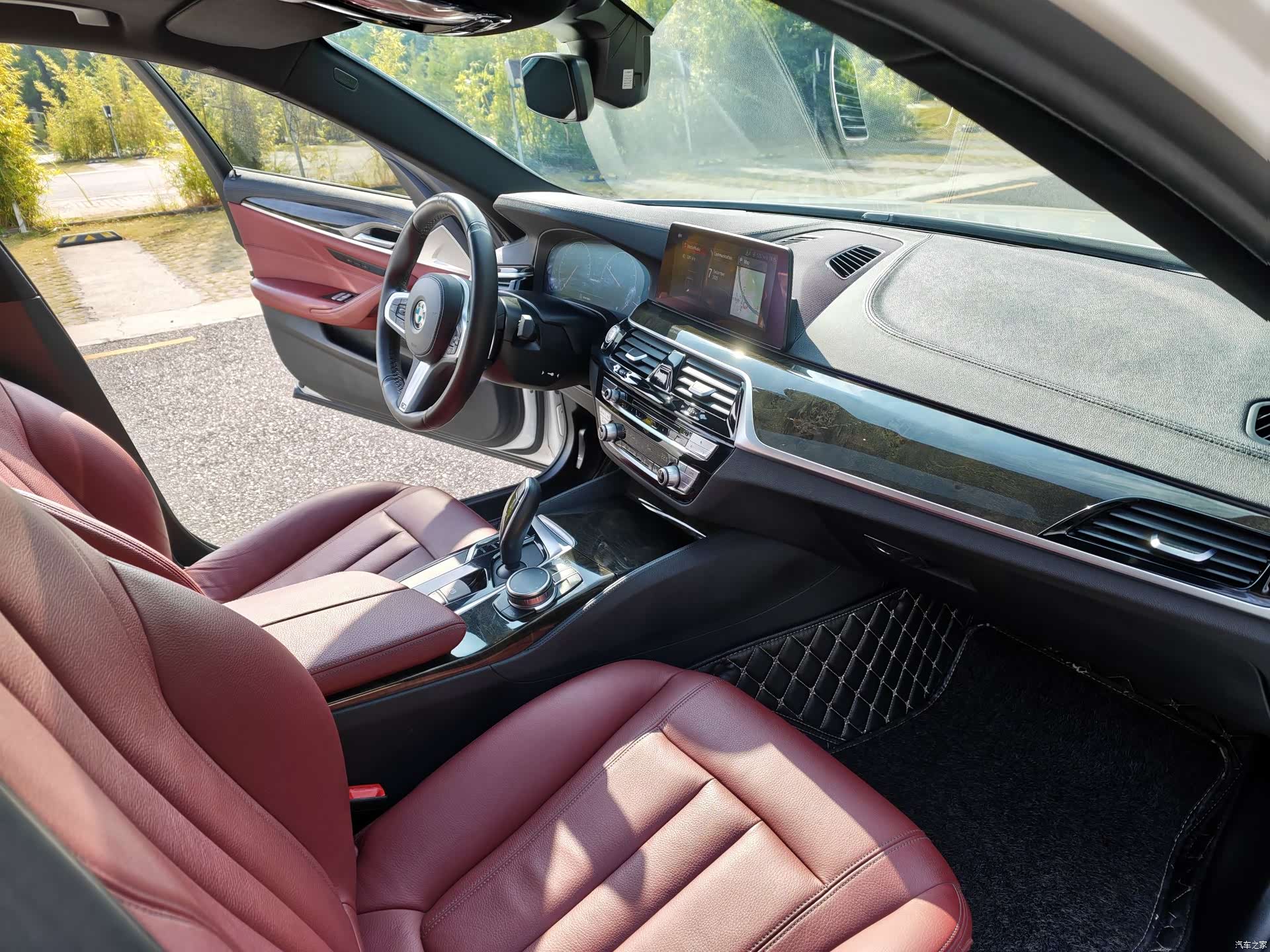 BMW 5 Series, 2020 11