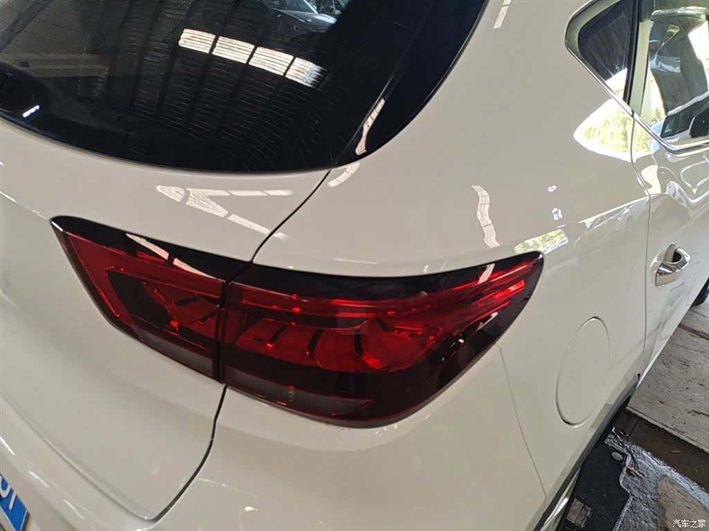 MG ZS, 2022 8