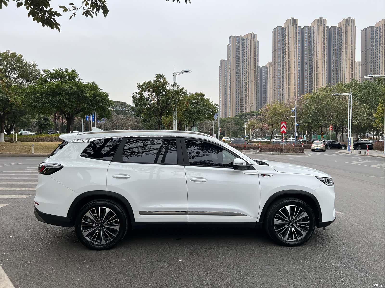 Chery Tiggo 8 Plus, 2024 все фото