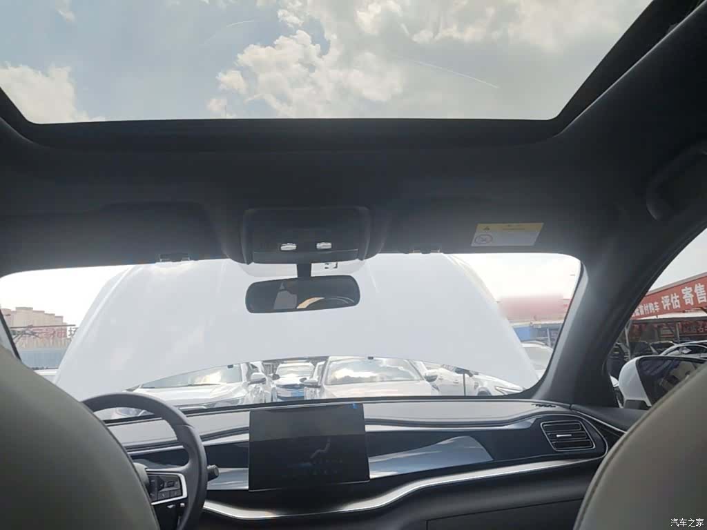BYD Qin, 2022 18