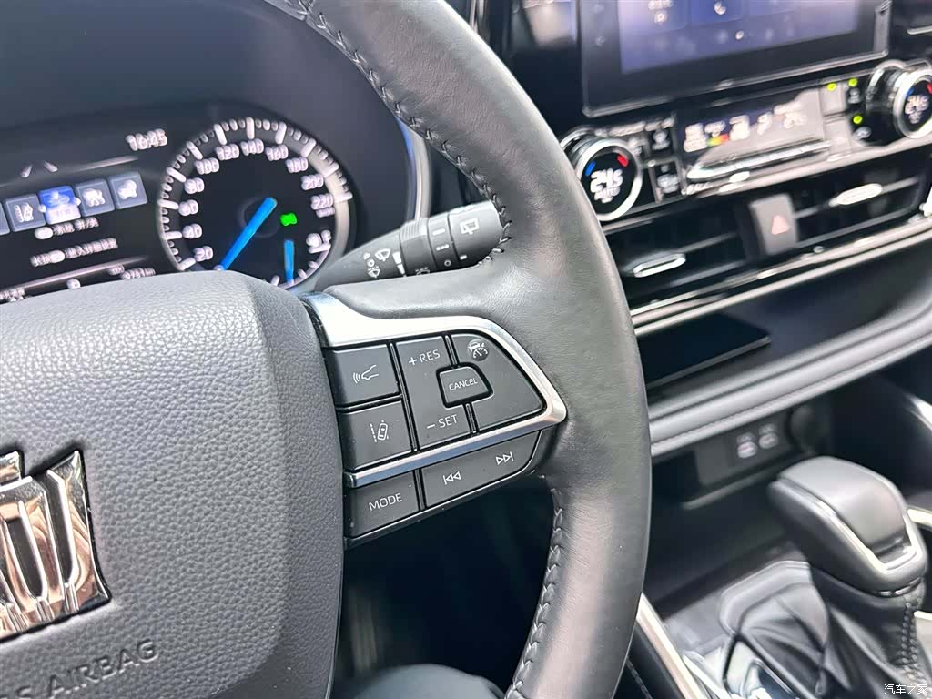 Toyota Crown, 2024 16