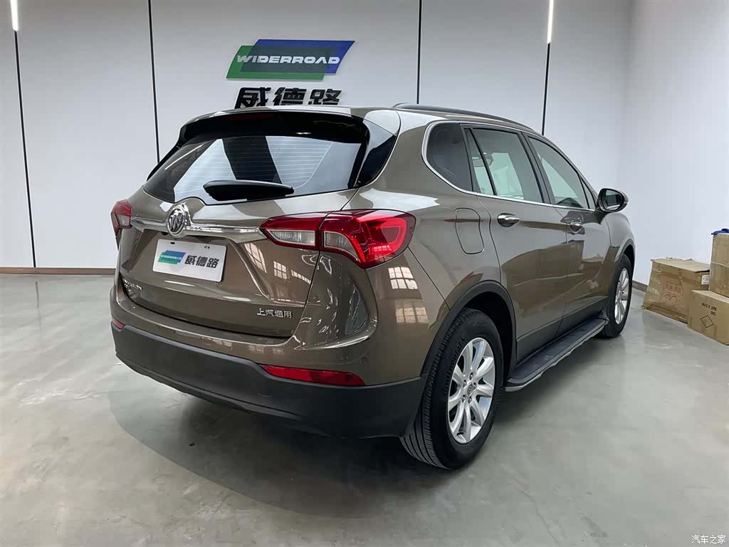 Buick Envision Plus, 2018 все фото