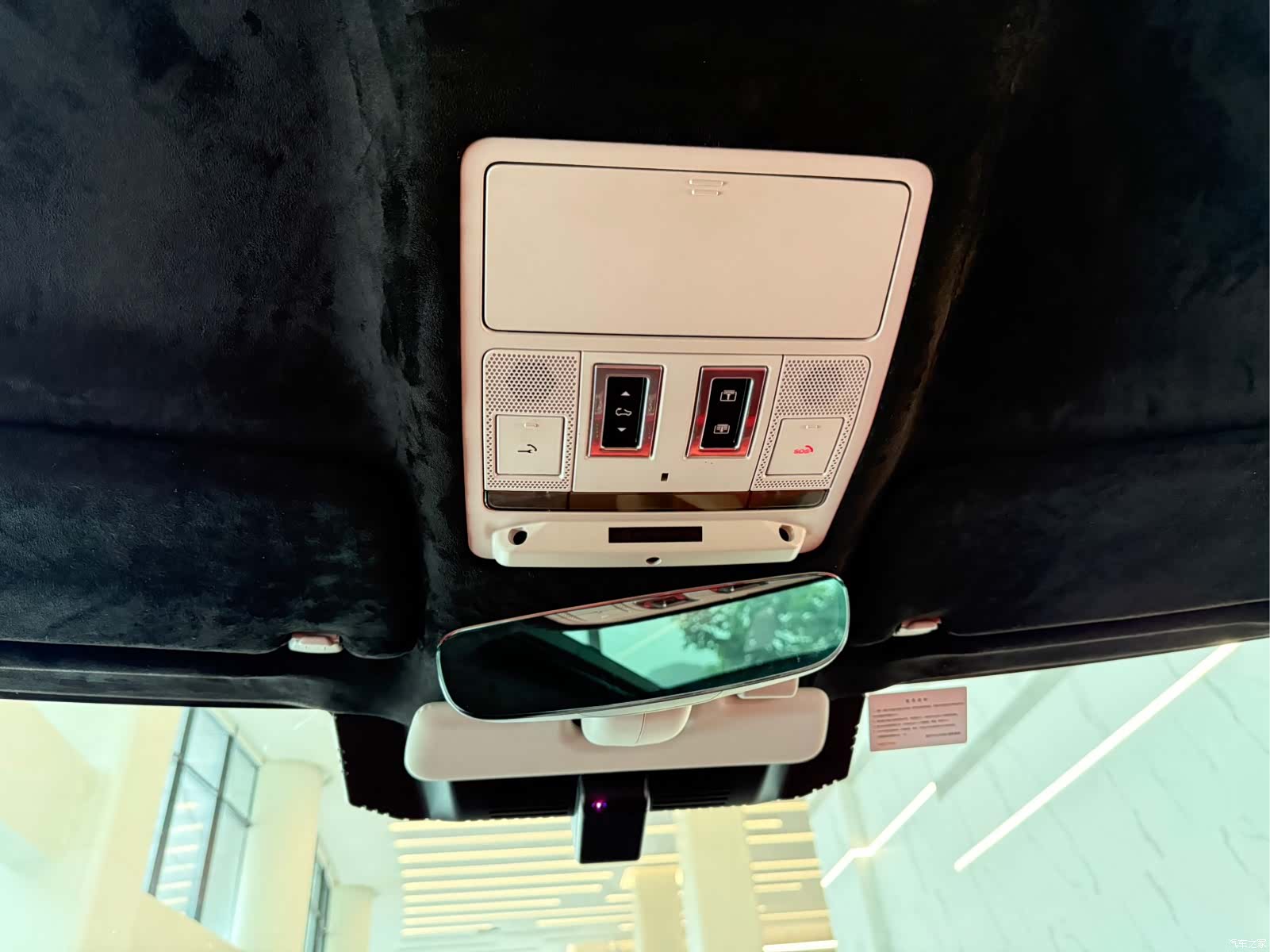 Land Rover Defender, 2022 14