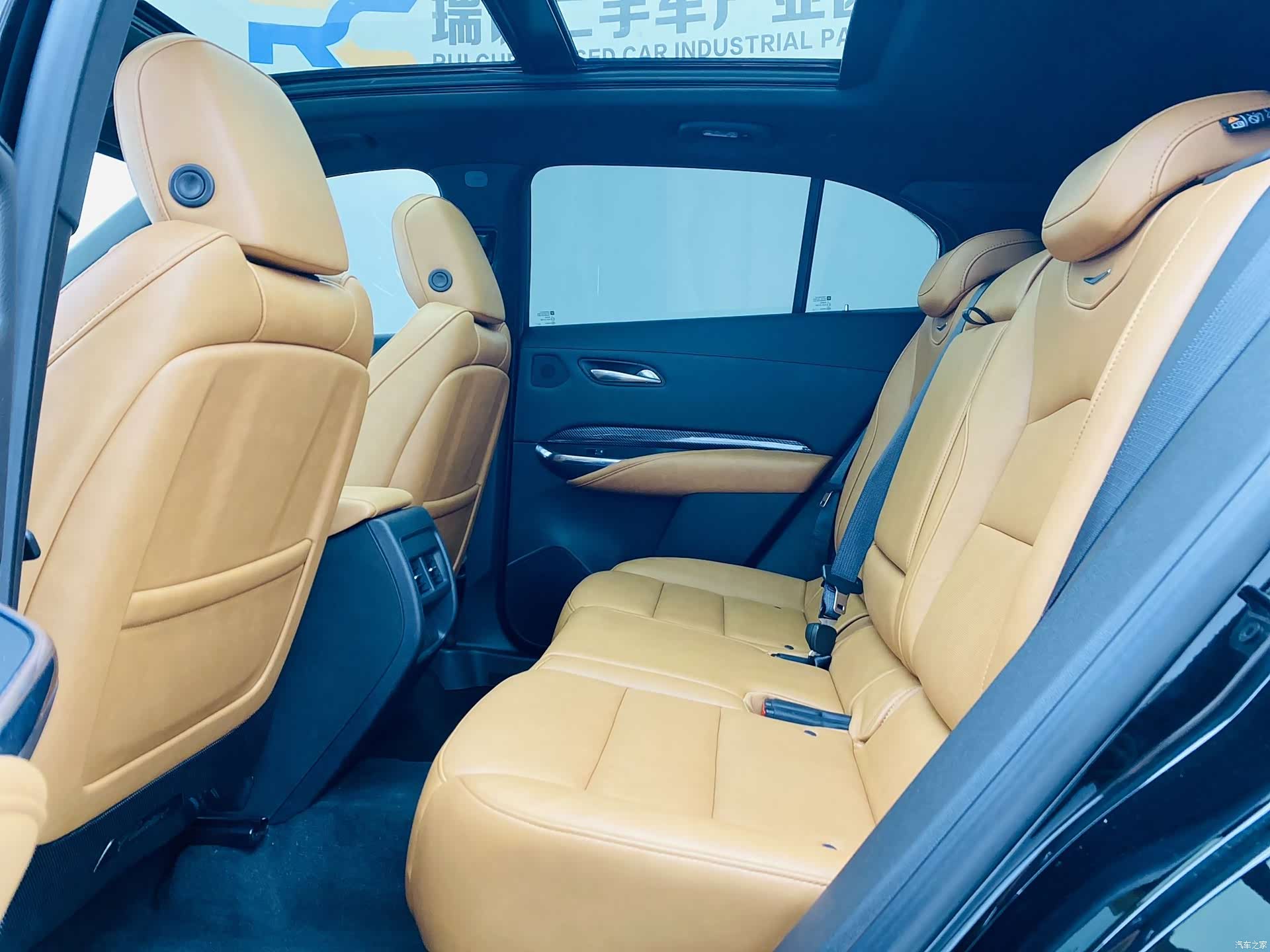 Cadillac XT4, 2023 16