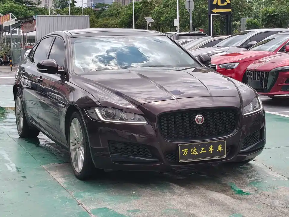Jaguar XFL Jaguar XFL