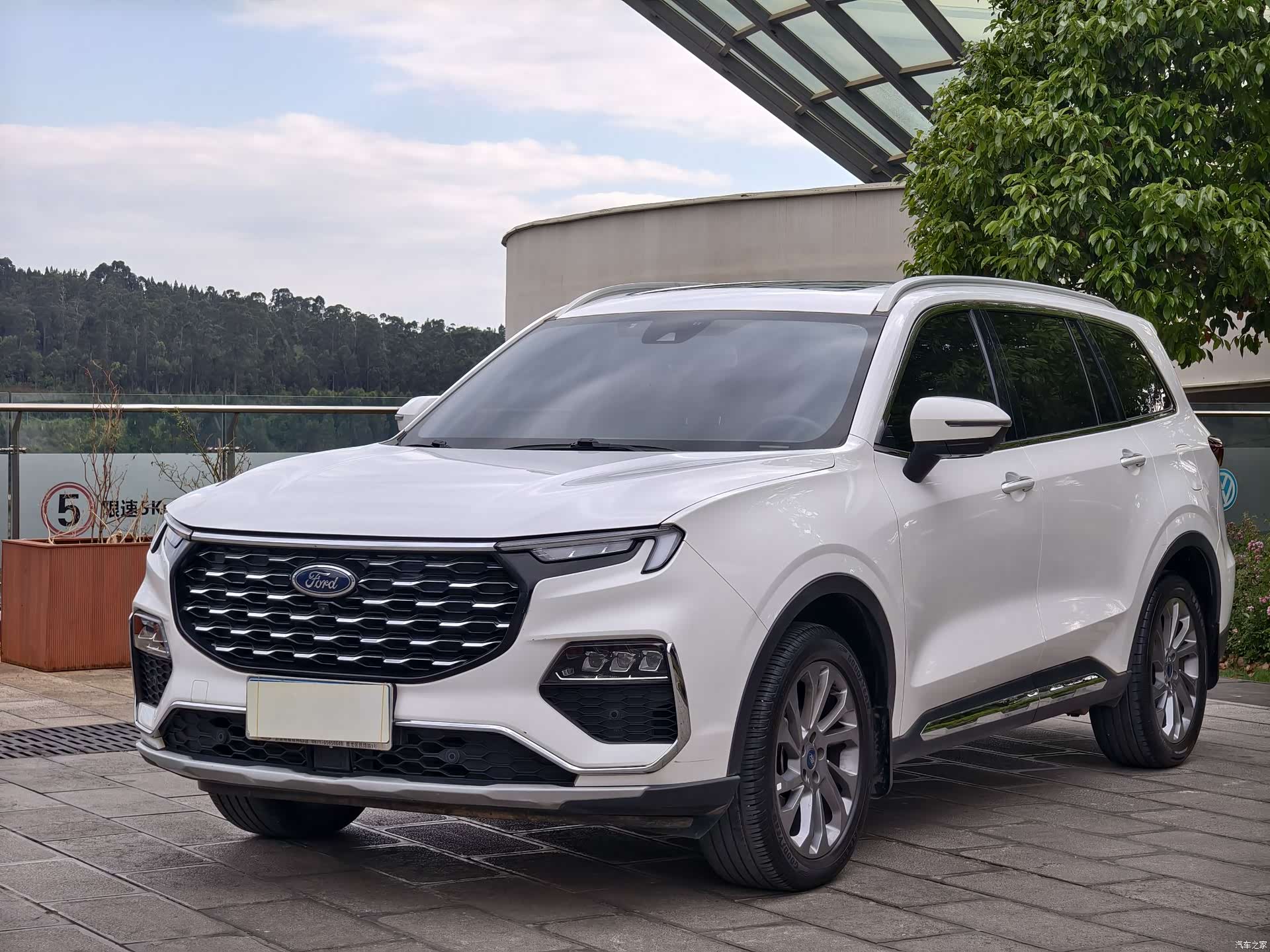 Ford Equator