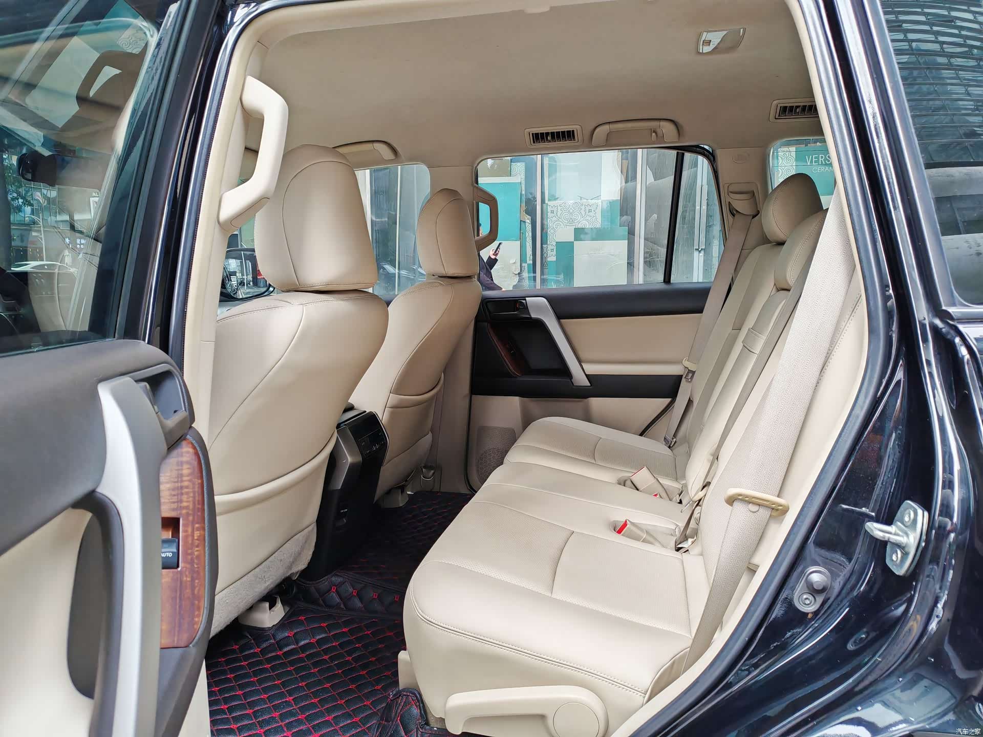 Toyota Prado, 2012 6