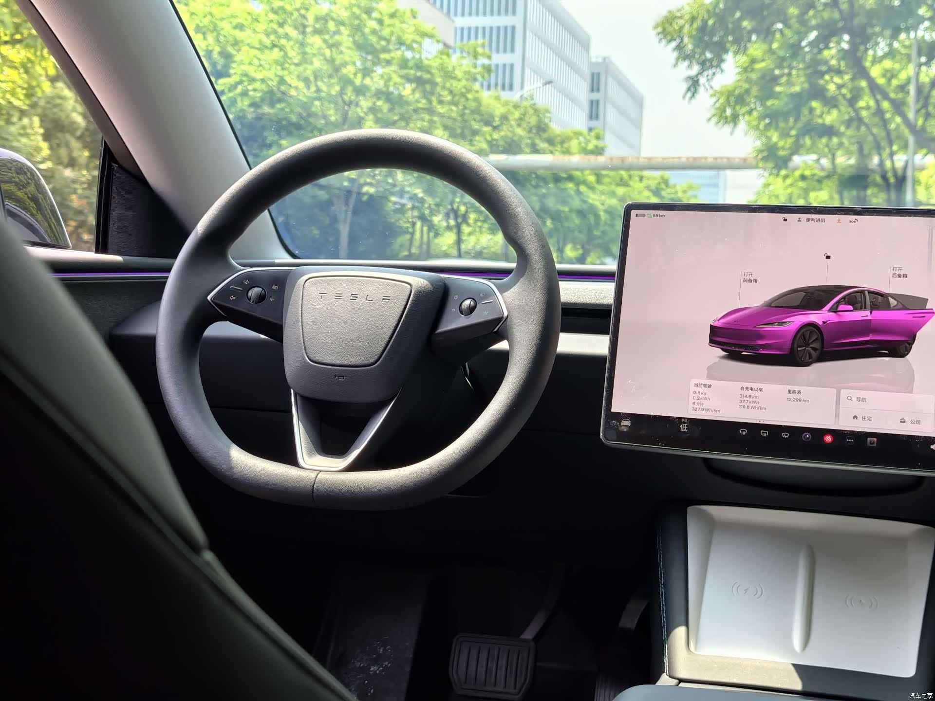 Tesla Model 3, 2025 14