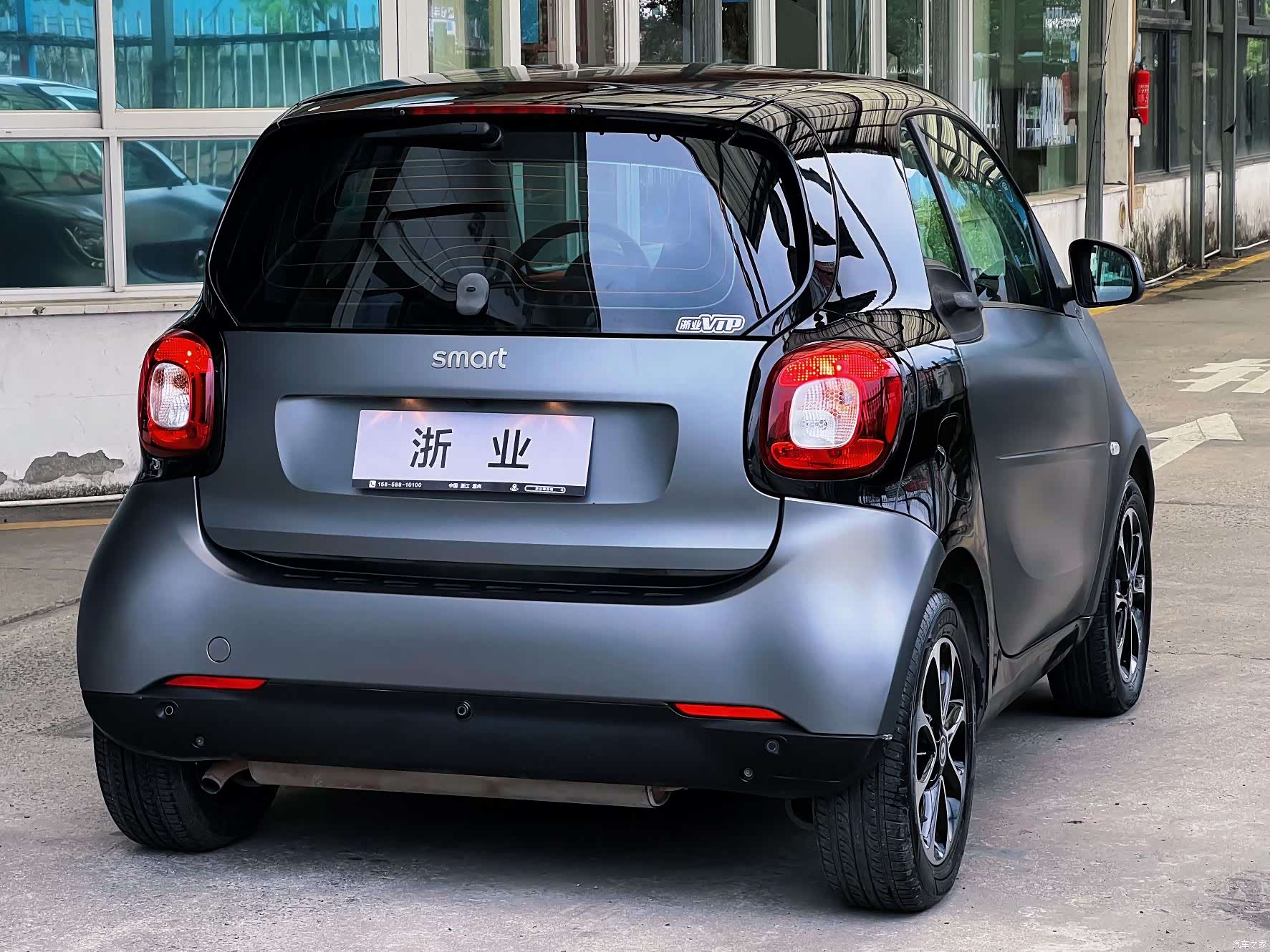 Smart Fortwo, 2018 16