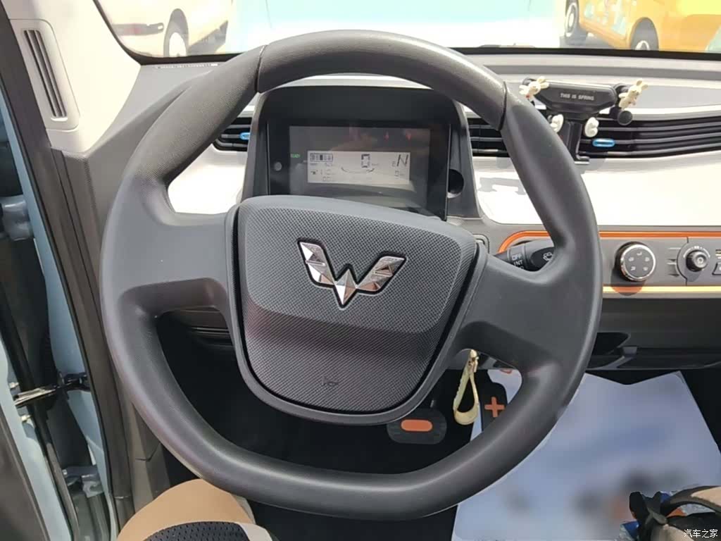 Wuling MINIEV, 2023 11