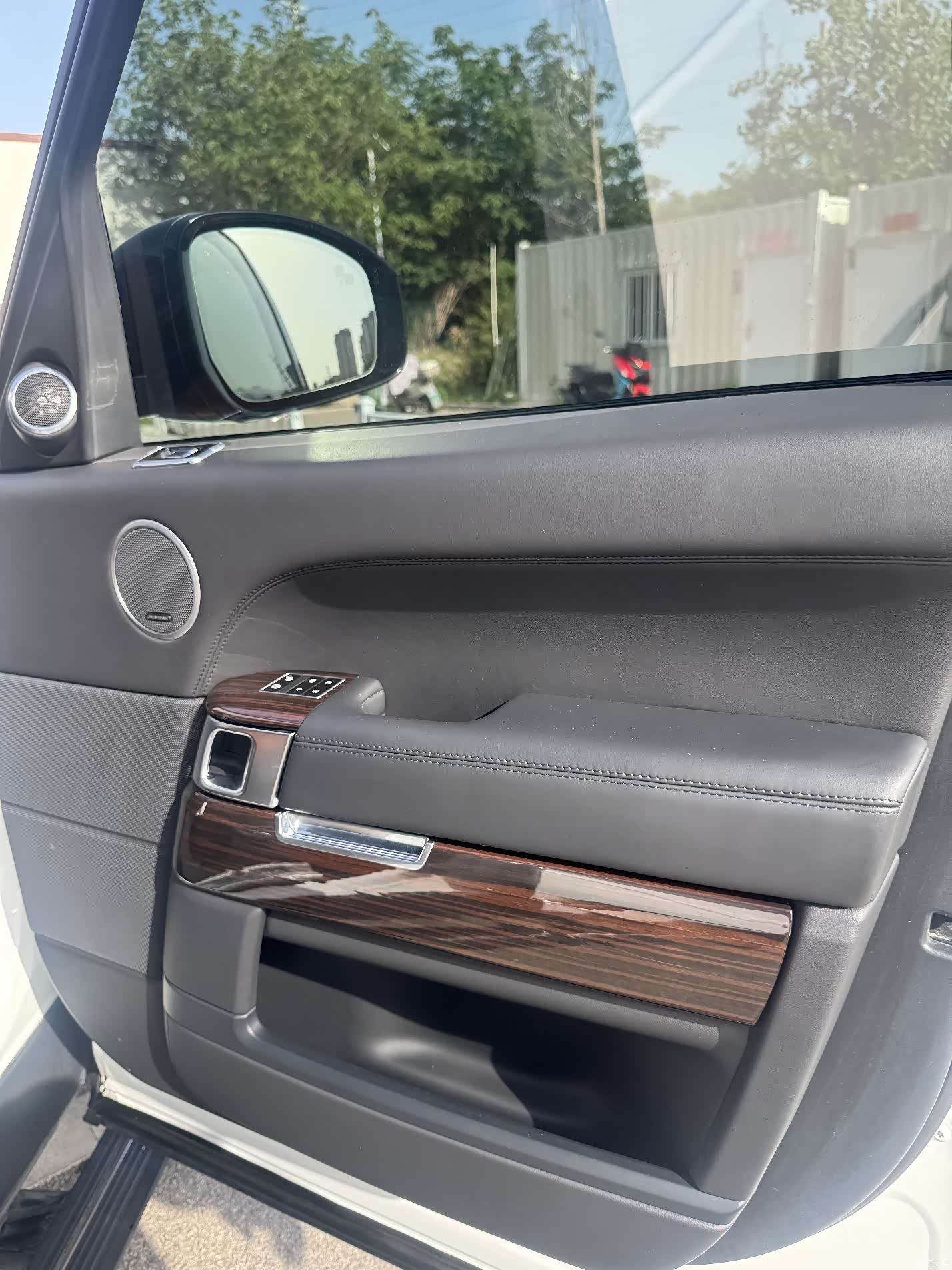 Land Rover Range Rover, 2015 13