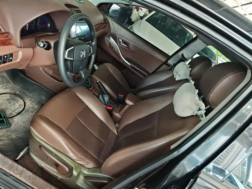 Zotye Z300 Zotye Z300