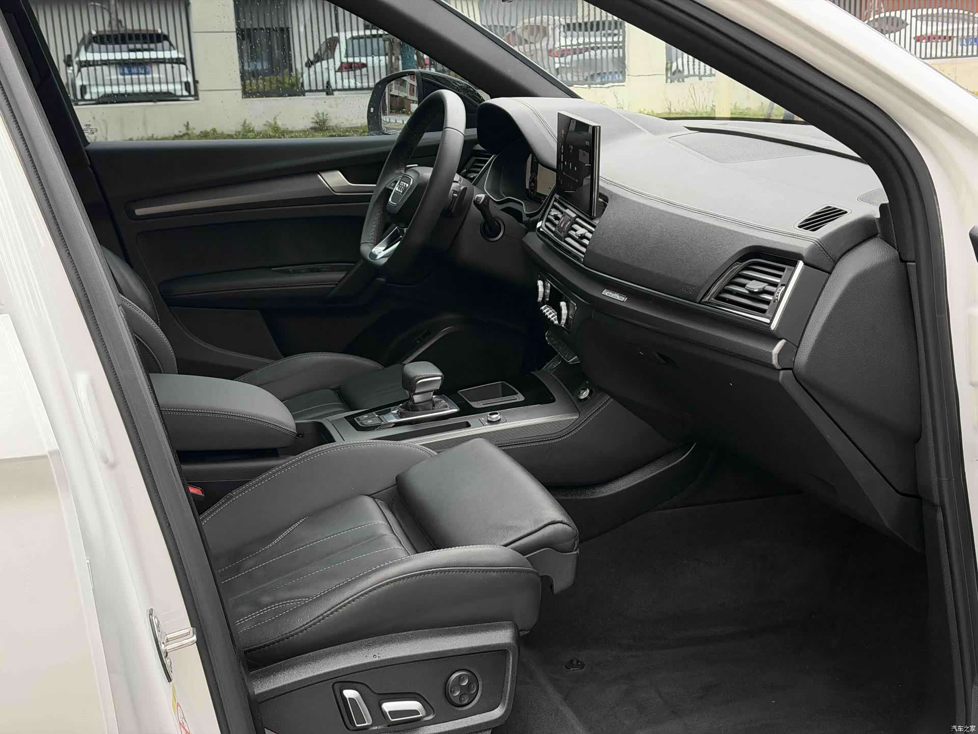 Audi Q5L, 2024 6
