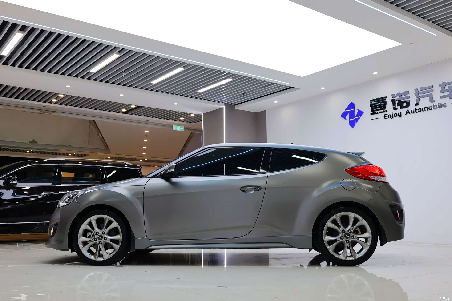 Hyundai Veloster, 2015 3