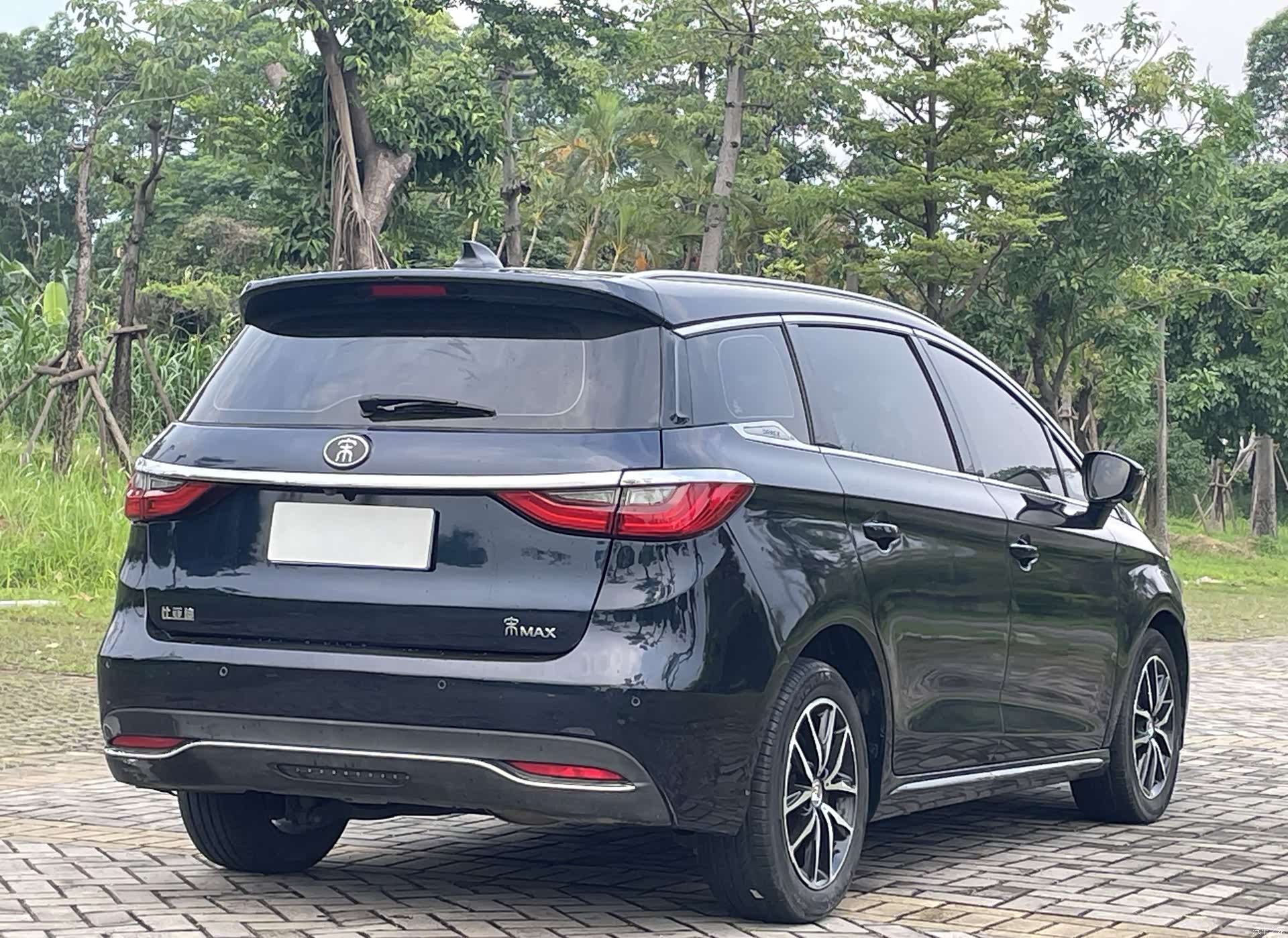 BYD Song, 2018 9