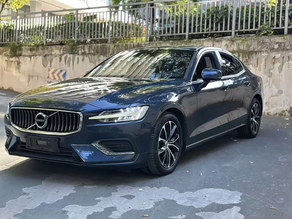 Volvo S60