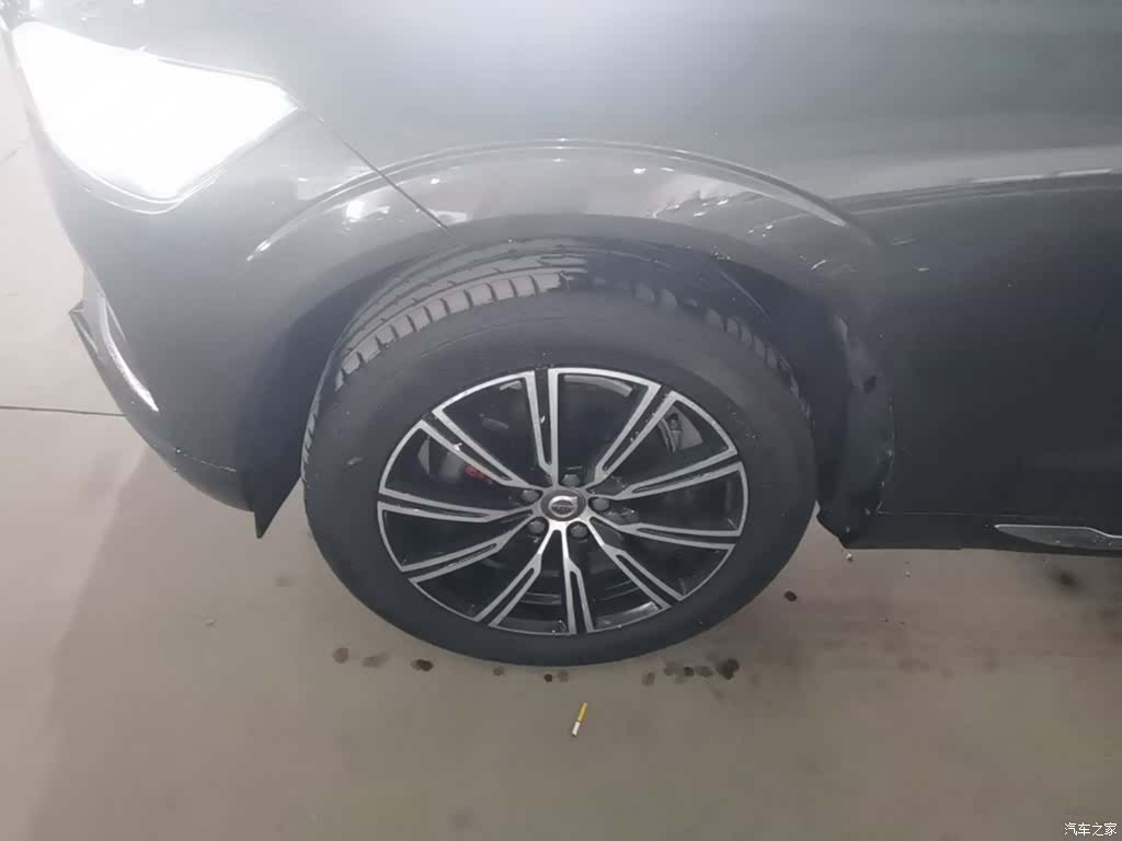 Volvo XC60, 2019 23