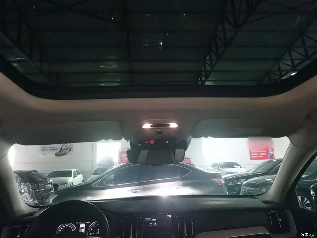 Volvo XC60, 2019 18