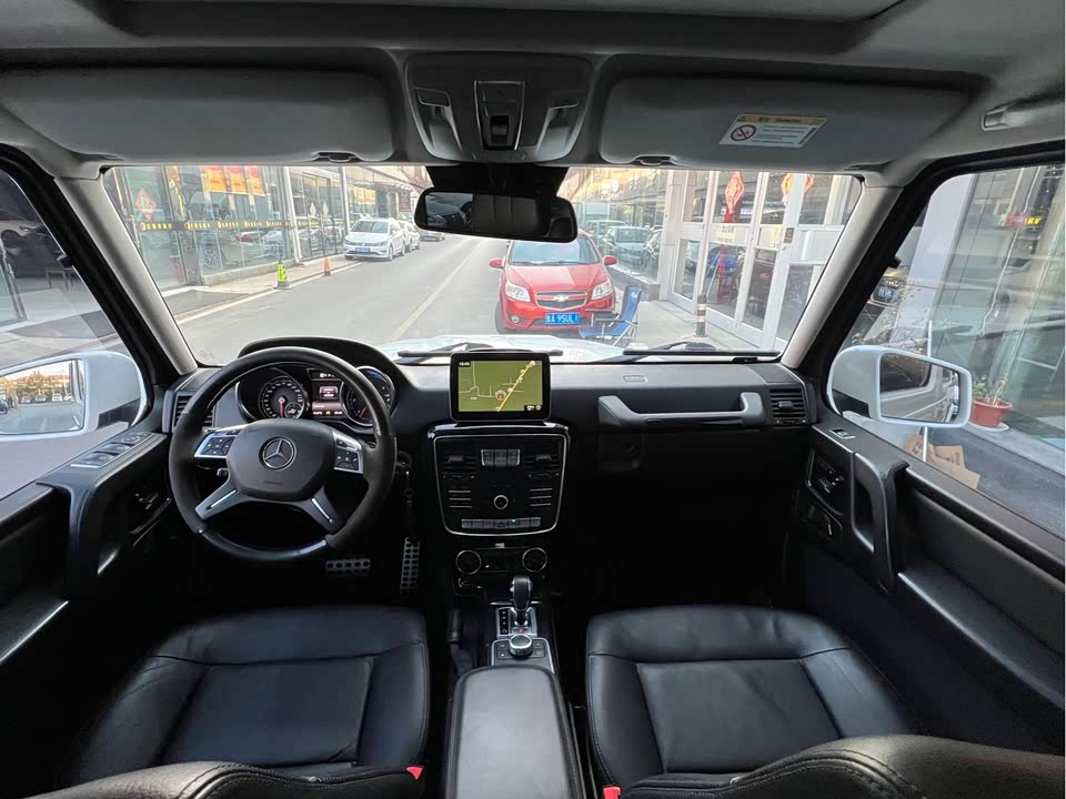 Mercedes-Benz G-class