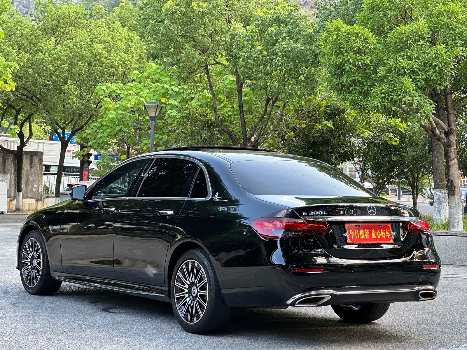 Mercedes-Benz E-Class, 2018 6