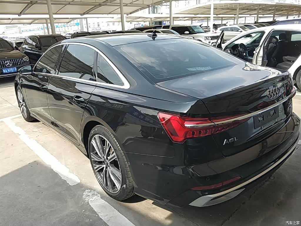 Audi A6L, 2023 все фото