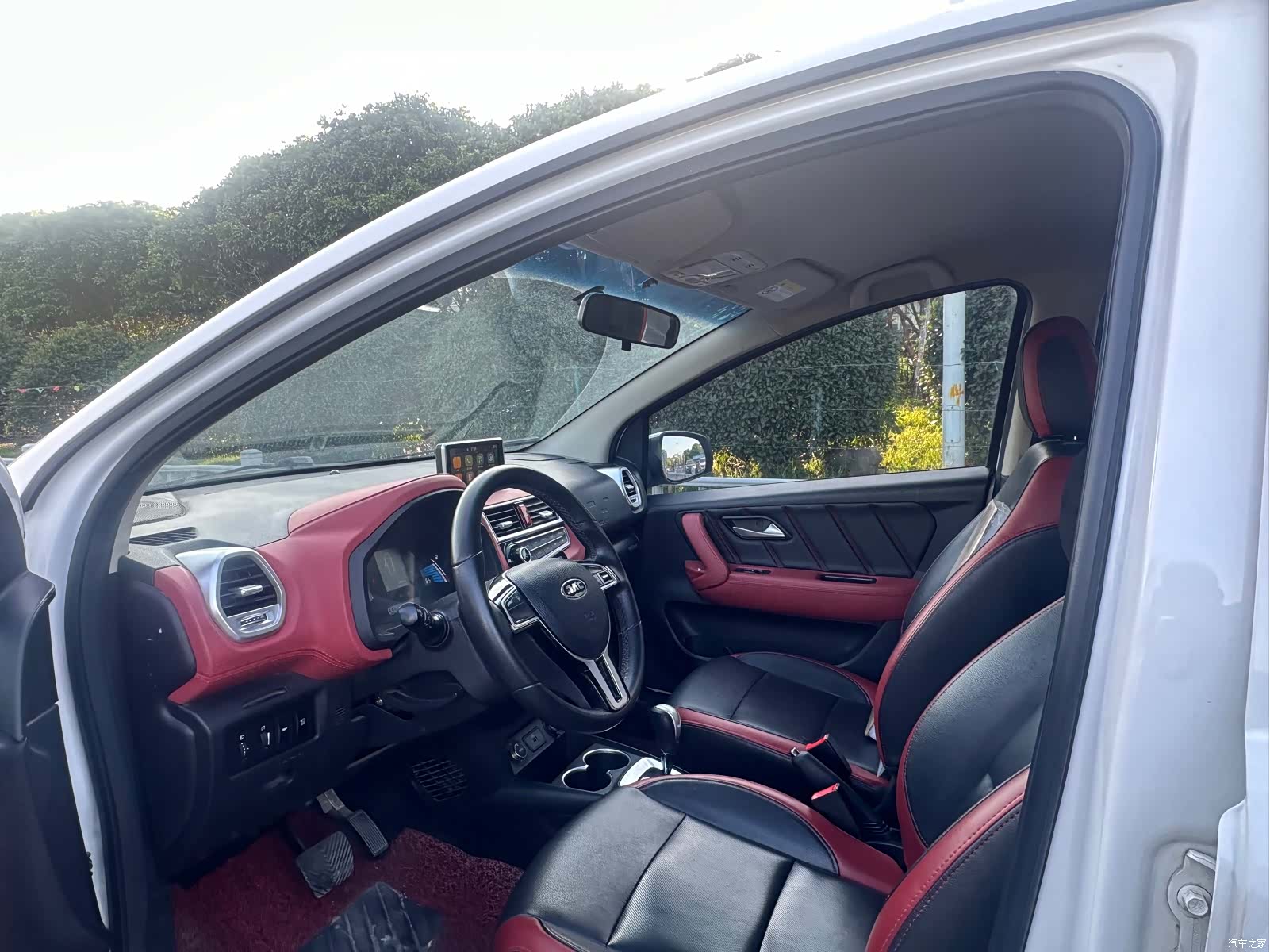 JAC iEV6E, 2018 7