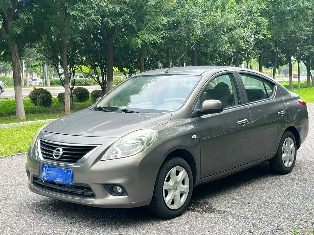 Nissan Sunny