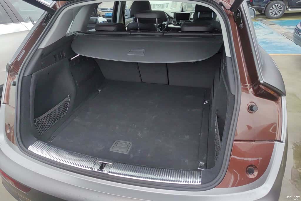 Audi Q5L, 2019 4