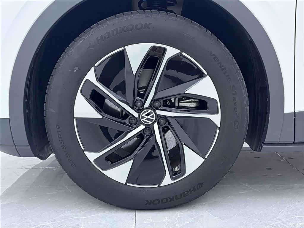 Volkswagen ID.4, 2025 8