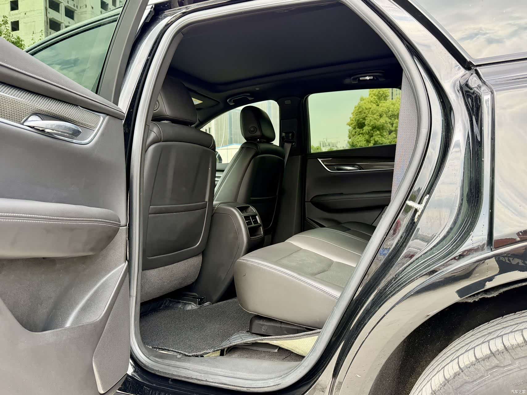 Cadillac XT5, 2023 13