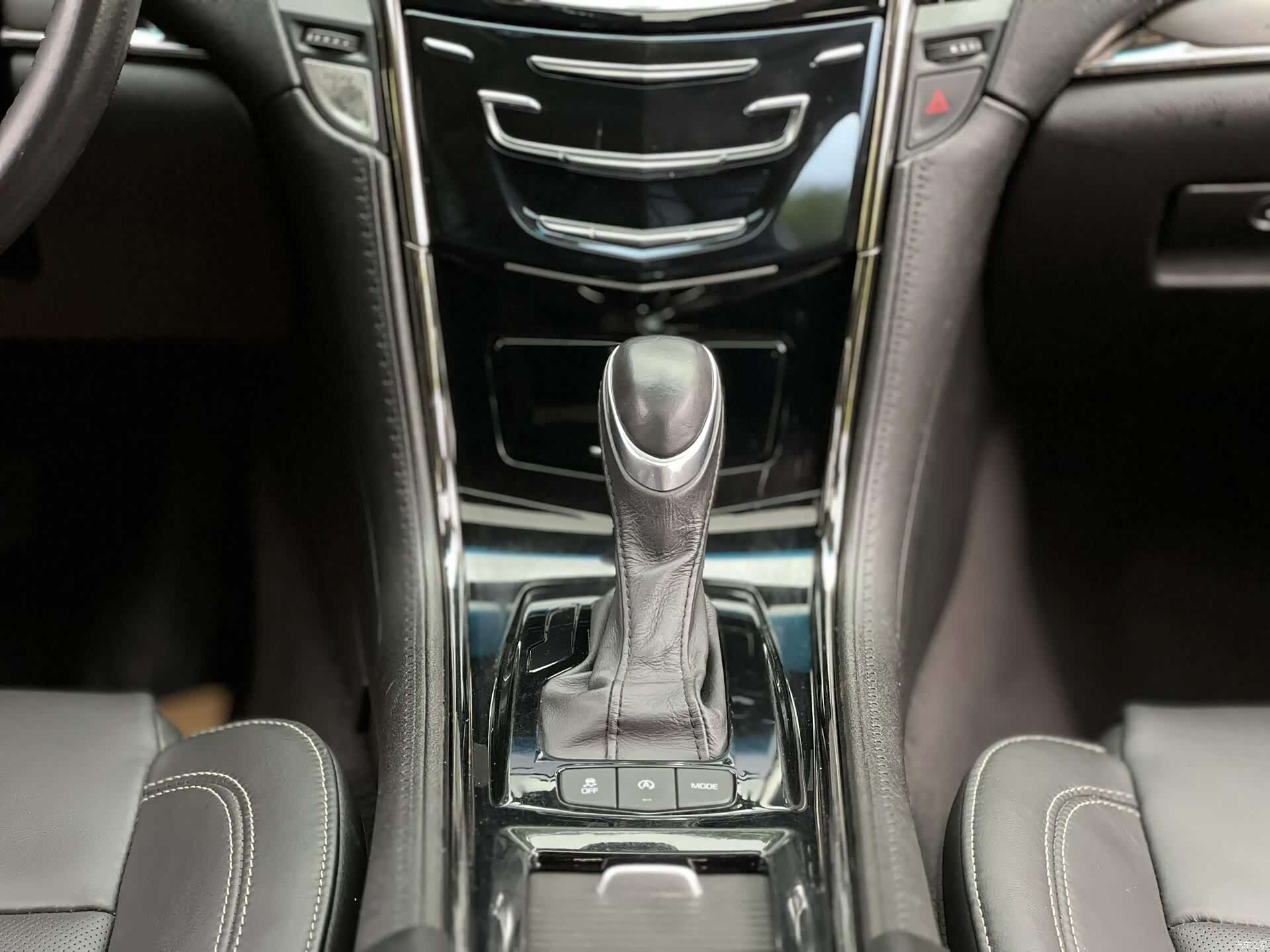 Cadillac ATS-L, 2018 8