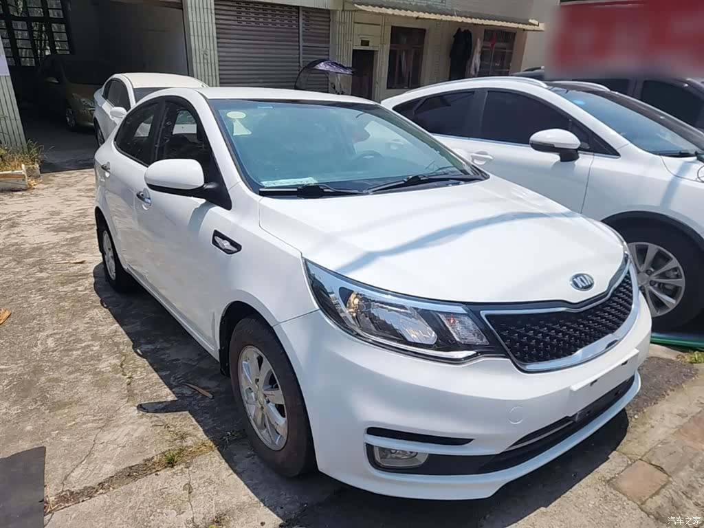 Kia K2, 2015 4