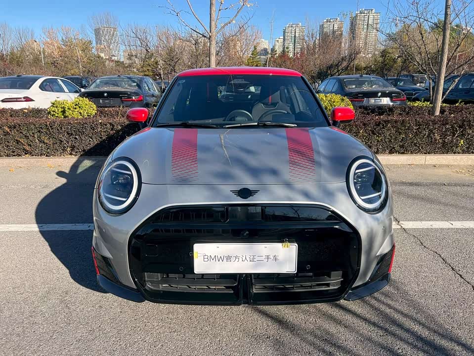 MINI Electric JCW