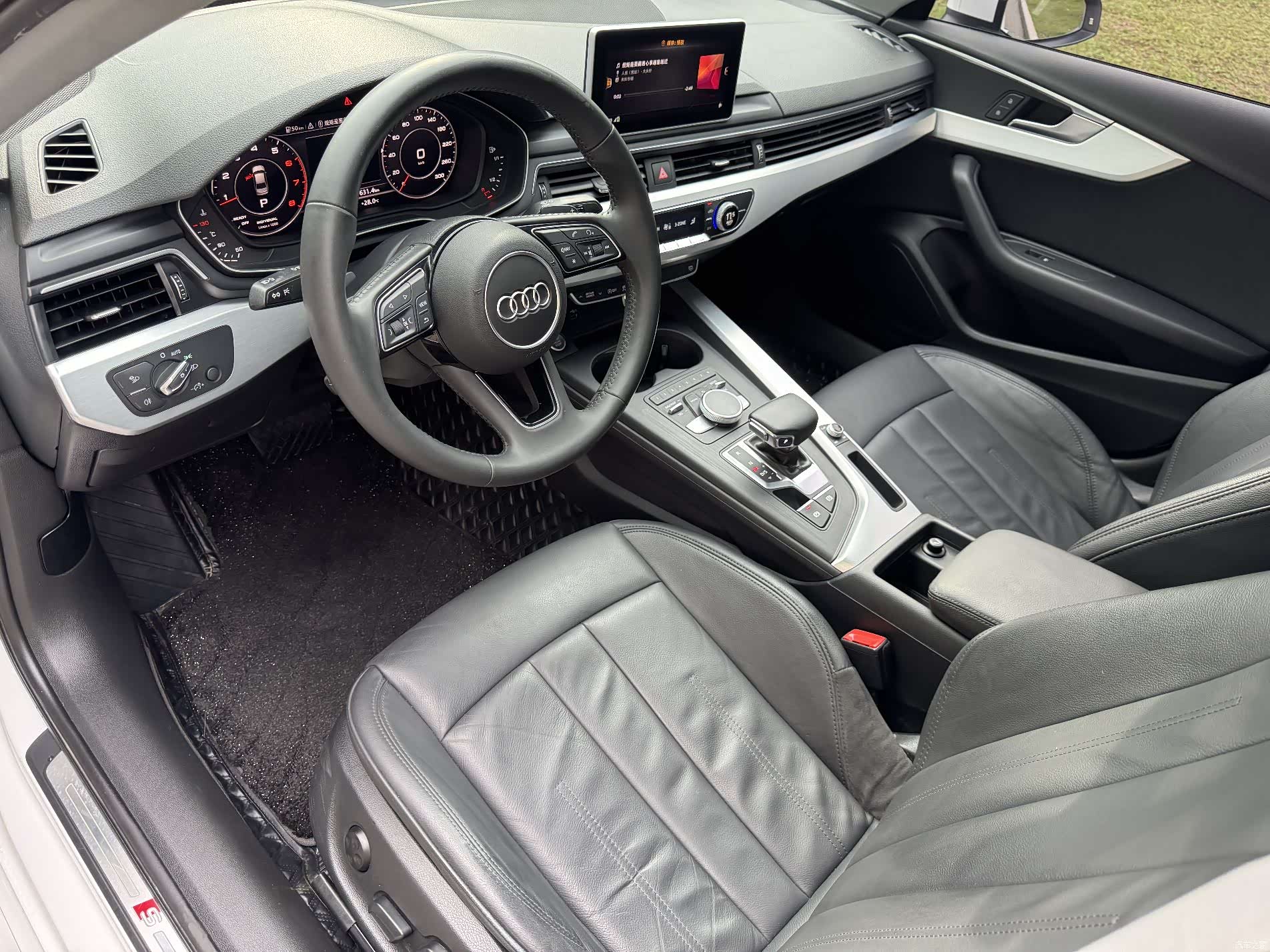 Audi A4L, 2018 4
