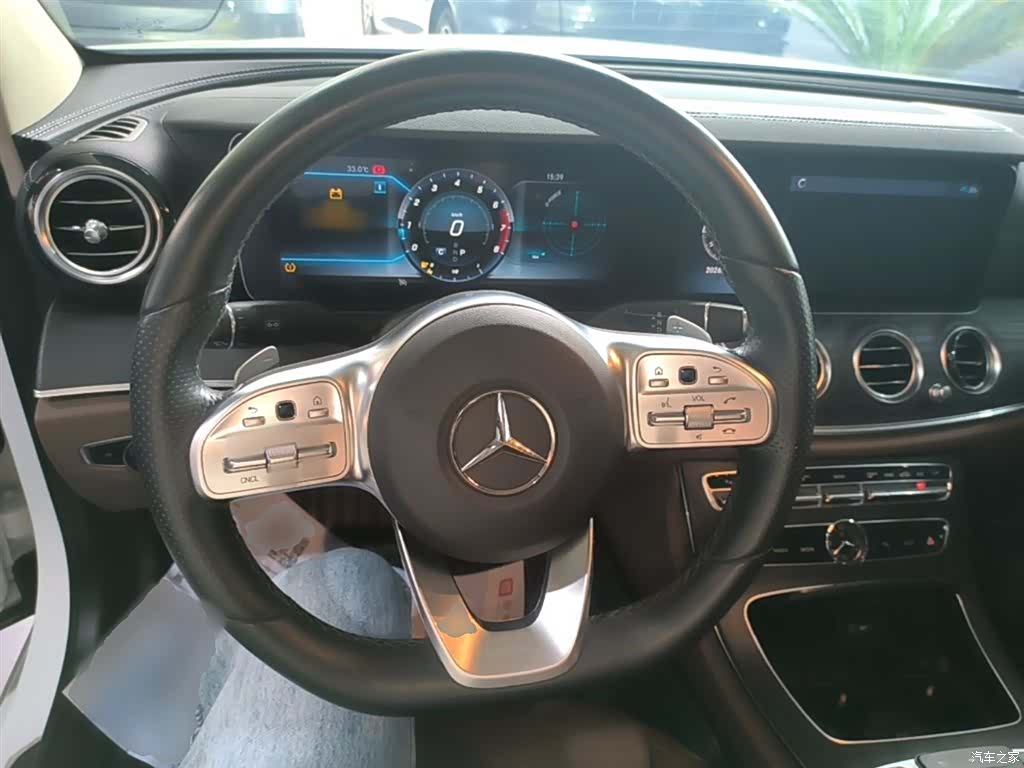Mercedes-Benz E-Class, 2020 11