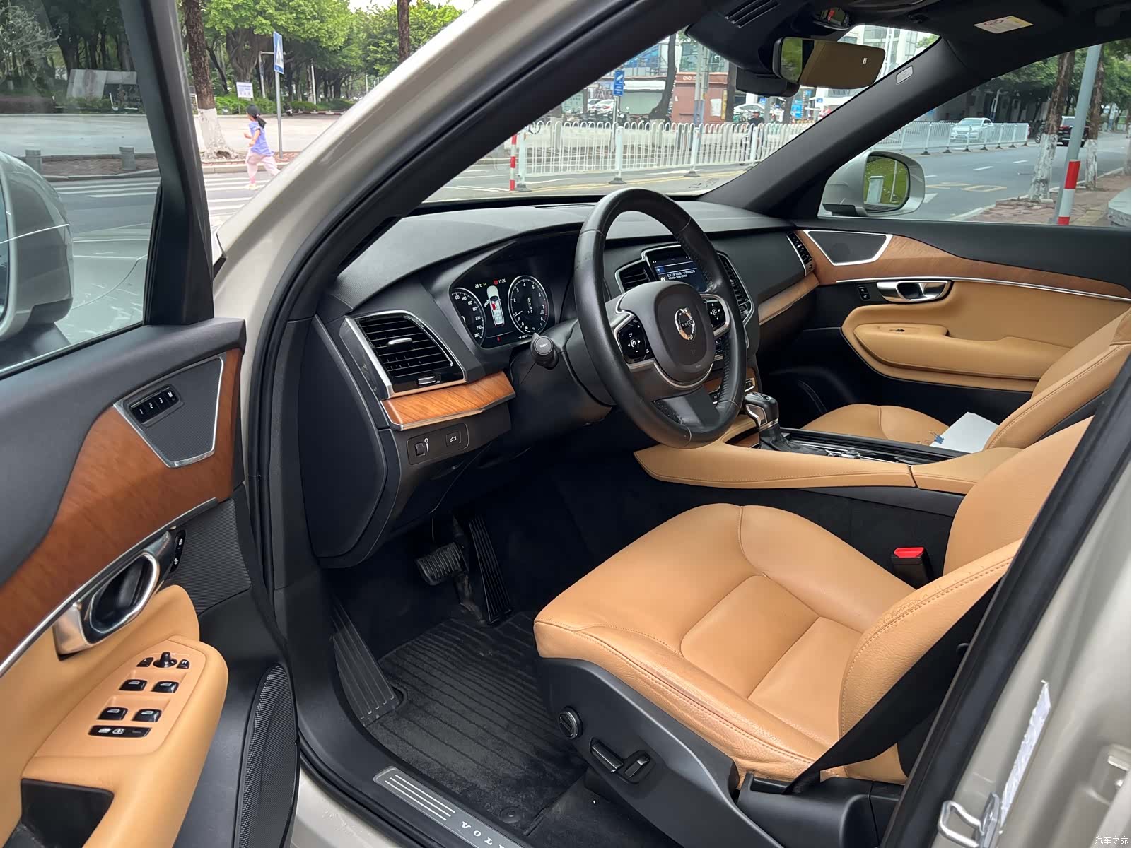 Volvo XC90, 2019 10