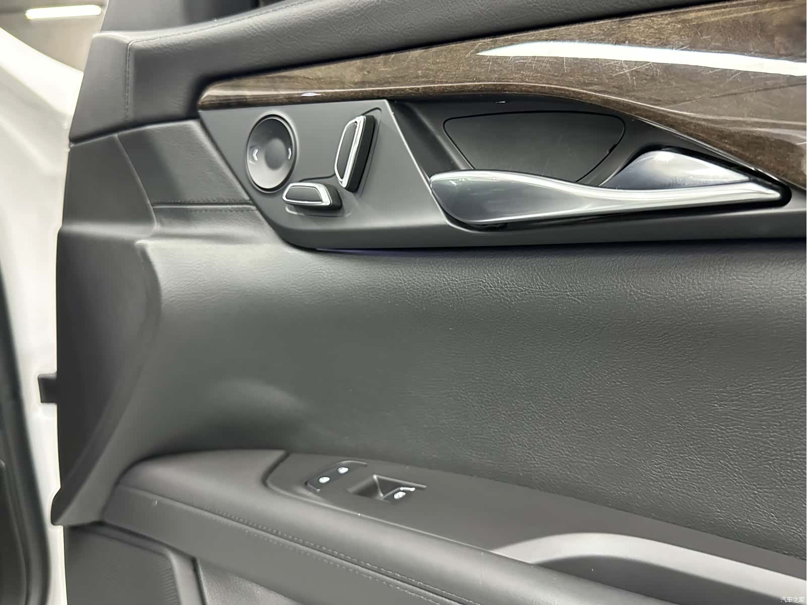 Cadillac CT6, 2016 19