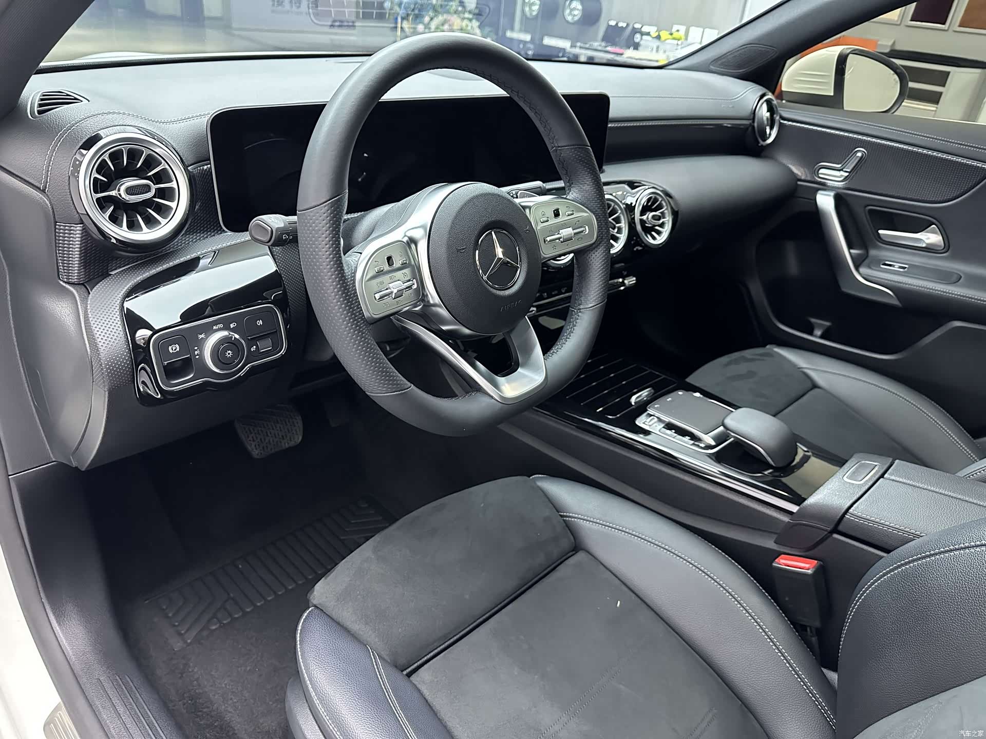 Mercedes-Benz A-Class, 2020 12