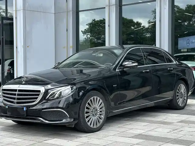 Mercedes-Benz E-Class 2020 — купить из Китая под заказ