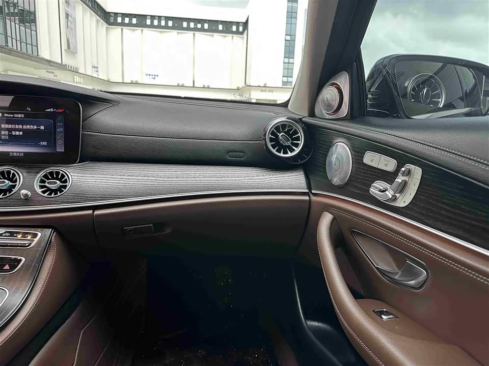 Mercedes-Benz E-class Mercedes-Benz E-class