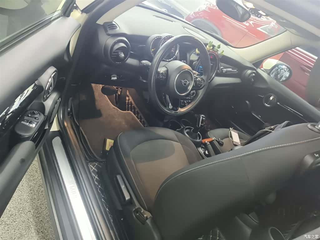Mini ONE, 2020 15