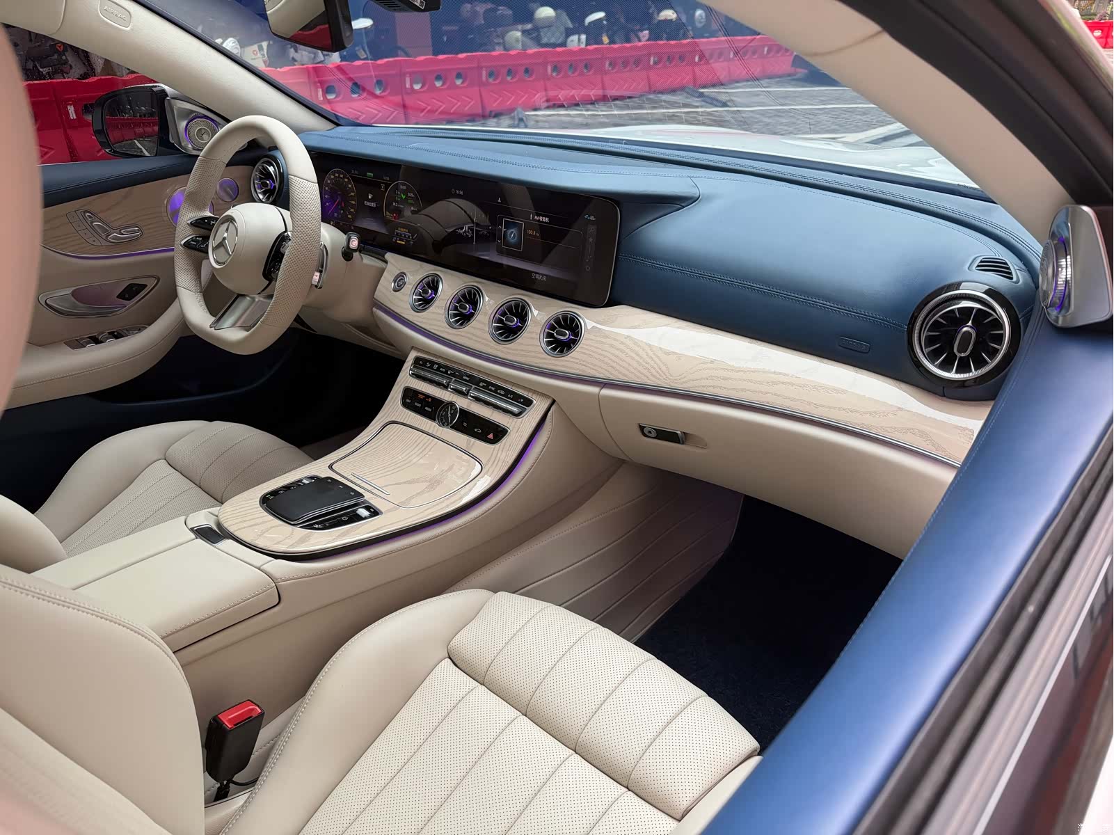 Mercedes-Benz E-Class, 2020 11