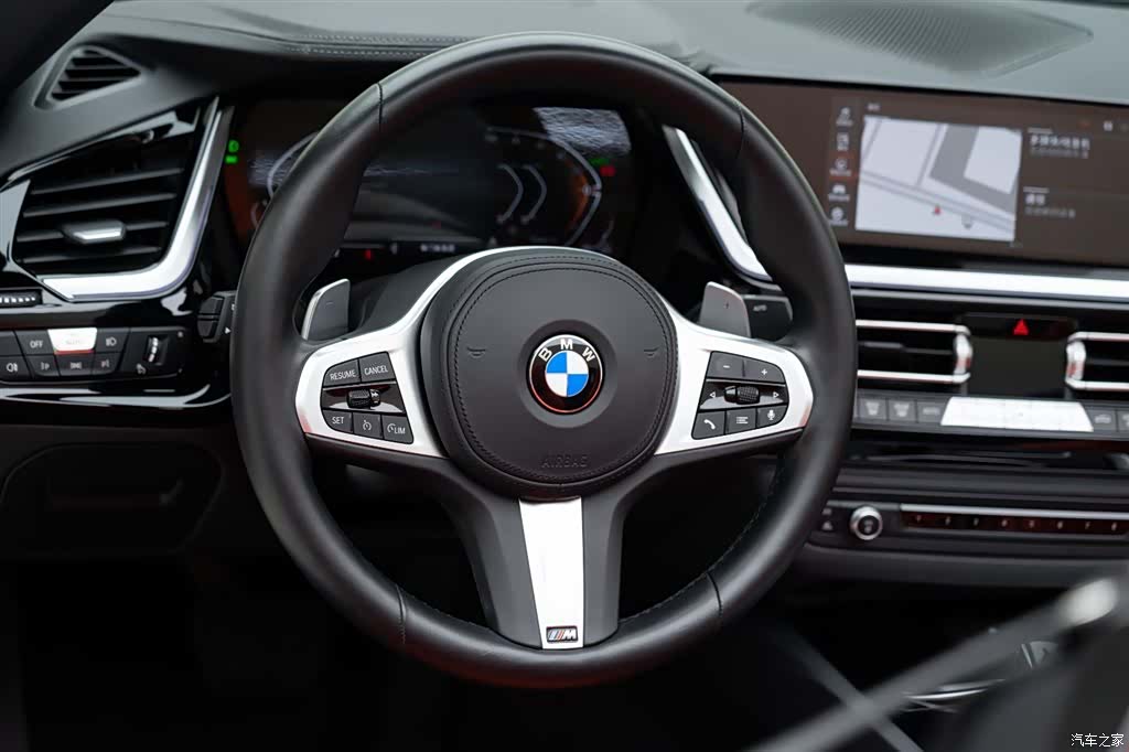 BMW Z4, 2023 11