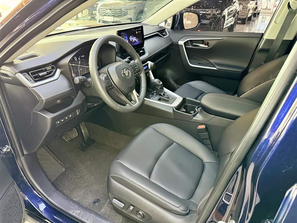 Toyota RAV4 Rongfang