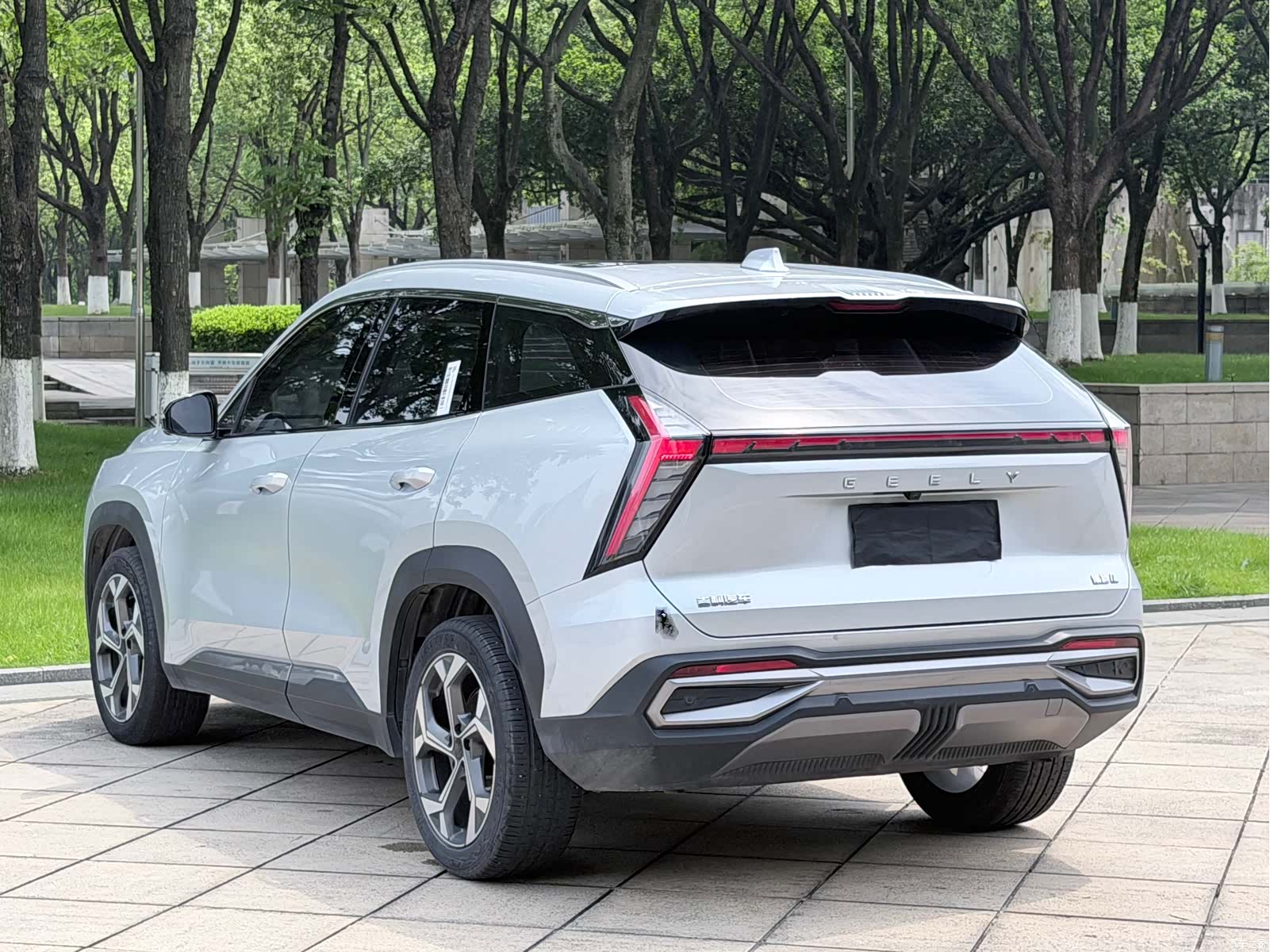 Geely Boyue, 2022 14