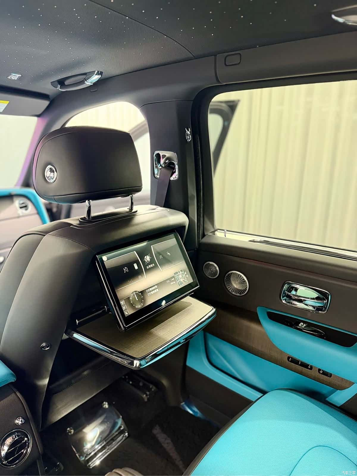 Rolls-Royce Cullinan, 2023 20