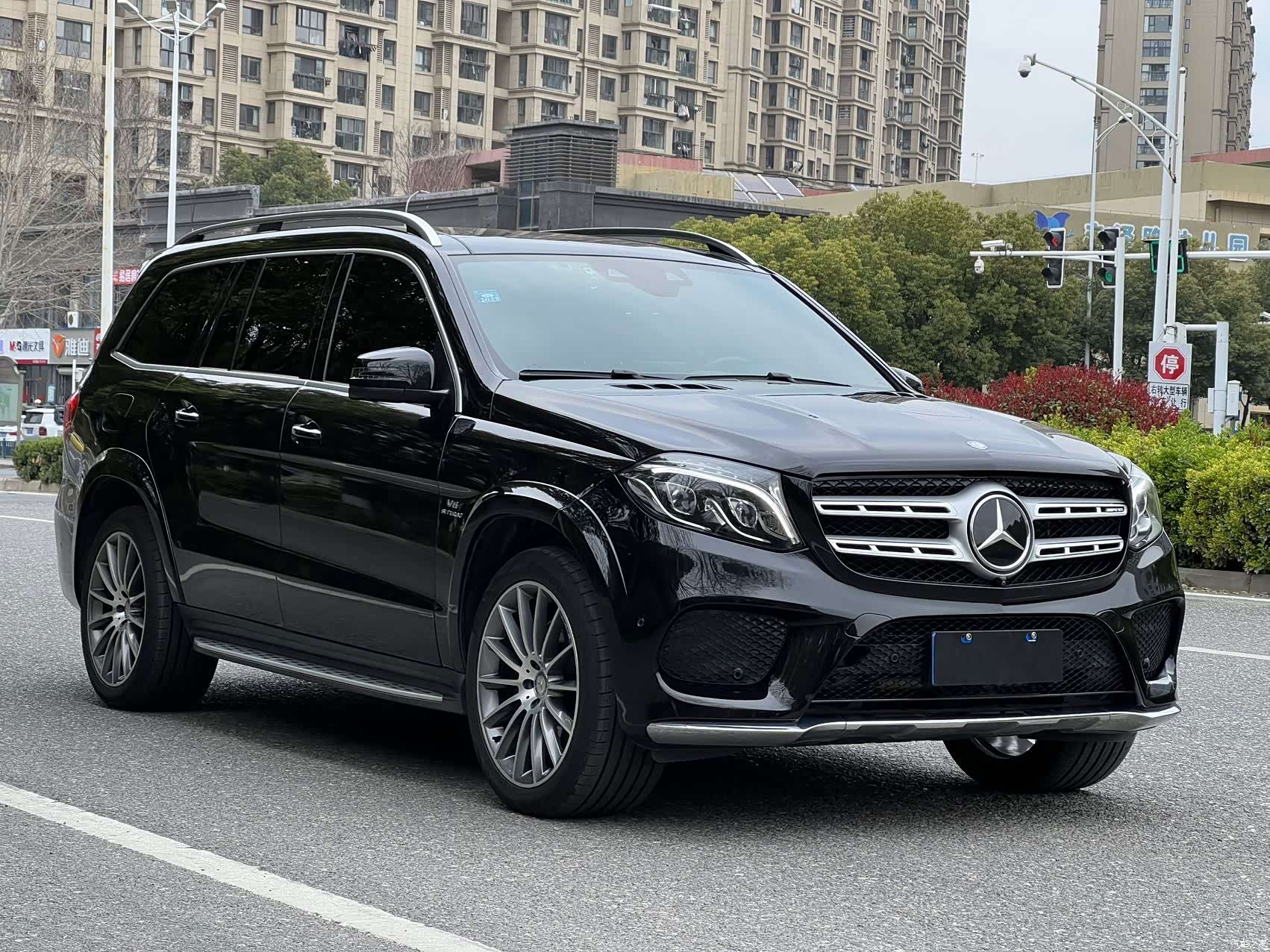 Mercedes-Benz GLS, 2017 3